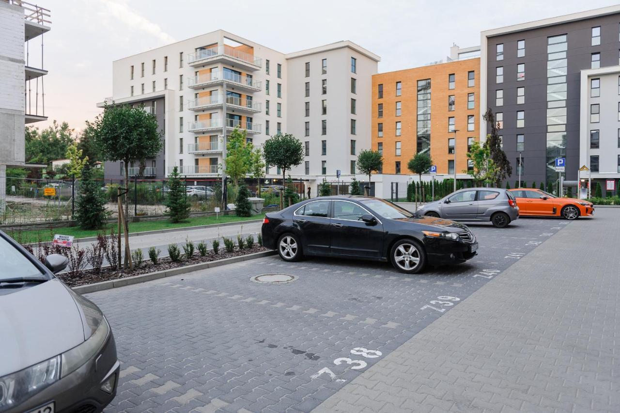 Lumina Apartment With Balcony Overlooking The Park وودج المظهر الخارجي الصورة